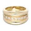 Anillo con una tira de brillantes en horizontal oro amarillo 18kl