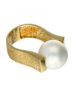 Anillo de oro 18 kl con perla