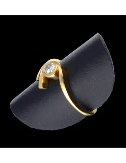 Anillo de oro 18 kl diamante
