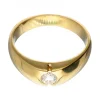 Anillo de Oro amarillo con diseño solitario y Brillante