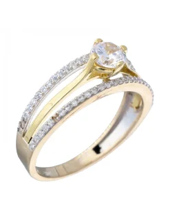 Anillo de oro amarillo con diseño y circonitas