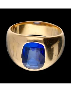 Anillo de oro amarillo con zafiro central
