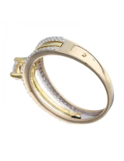 Anillo de oro amarillo con diseño y circonitas