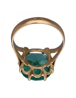 Anillo de Oro amarillo diseño Coctel con Esmeralda central