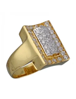 Anillo de Oro amarillo 18K con diseño cuadrado y Circonitas
