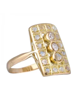 Anillo de Oro amarillo 18K con diseño rectangular y Brillantes