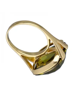 Anillo de Oro amarillo 18K con diseño cuadrado y Piedra Sintética verde