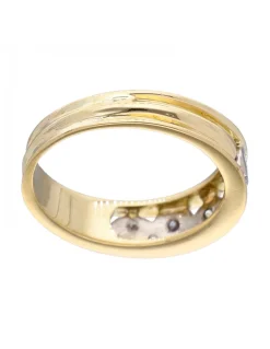 Anillo de Oro amarillo 18K con diseño de corazones y Brillantes