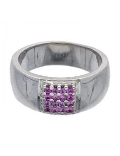 Anillo de oro blanco 18 Kl con diseño cuadrado y zircones circundantes