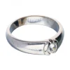 Anillo de Oro blanco con diseño Solitario y Brillante