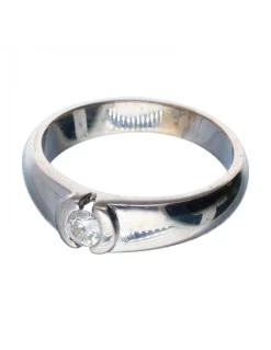 Anillo de Oro blanco con diseño Solitario y Brillante