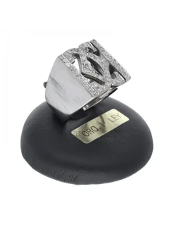 Anillo de oro blanco 18K con diseño CC