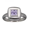 Anillo de Oro blanco 18K con diseño cuadrado y Piedras Sintéticas