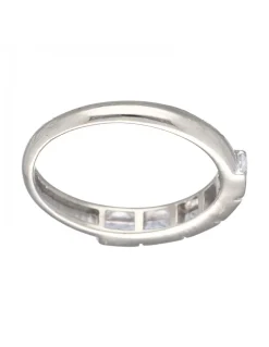 Anillo de Oro blanco 18K con diseño y Circonitas