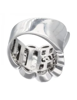 Anillo de oro blanco 18K con diseño y brillantes