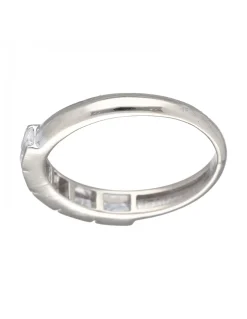 Anillo de Oro blanco 18K con diseño y Circonitas