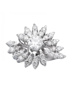 Anillo de Oro blanco 18K con diseño y Brillantes