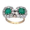 Anillo de Oro blanco y amarillo 18K con diseño y Brillantes