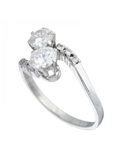 Anillo de Oro blanco18K con diseño y Brillantes