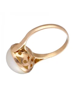 Anillo de Oro rosado Con diseño y Perla sintética
