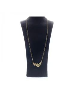 Cadena con colgante de Oro amarillo, con diseño de eslabones forzados, hojas y Circonitas