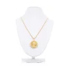 Cadena de Oro amarillo, con colgante religioso de la Virgen niña