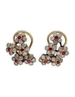 Pendientes de Oro amarillo con diseño Vintage, Brillantes y Rubíes