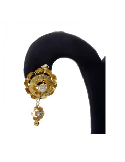 Pendientes de Oro amarillo 18K con diseño y Circonitas
