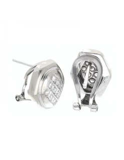 Pendientes de oro blanco 18 Kl con diseño y brillantes circundantes