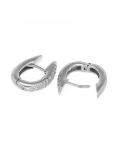 Pendientes de oro blanco 18 K con diseño y circonitas