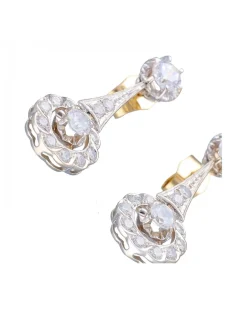 Pendientes de Oro blanco 18K con diseño largo y Circonitas