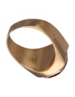 Sello de Oro amarillo con diseño Cuadrado y Rubí