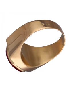 Sello de Oro amarillo con diseño Cuadrado y Rubí